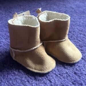 Baby Gap Moccasins - 3-6 months - NWT
